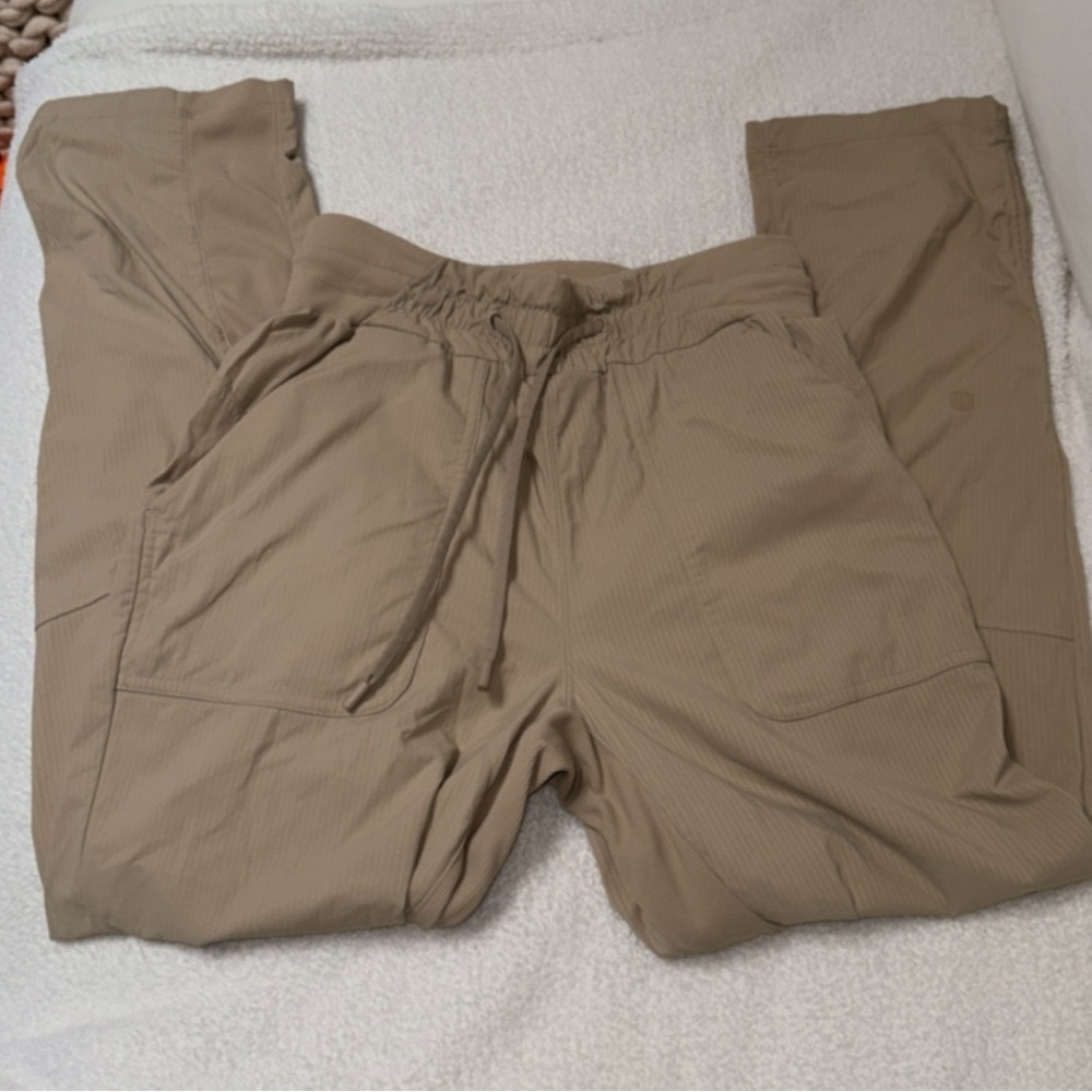 Lululemon Adapted State Capri - image 1